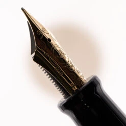 Aurora 88 Big Penna Stilografica Nera & Oro 9 Aurora 88 Big Penna Stilografica Nera & Oro -Stilo Stile Negozio aurora 88 big penna stilografica nera oro 3