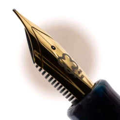 Esterbrook Estie Penna Stilografica Blue Moon Edizione Limitata 9 Esterbrook Estie Penna Stilografica Blue Moon Edizione Limitata -Stilo Stile Negozio esterbrook estie penna stilografica blue moon edizione limitata 3