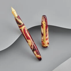 Esterbrook Estie Penna Stilografica King Of The Night Edizione Limitata 16 Esterbrook Estie Penna Stilografica King Of The Night Edizione Limitata -Stilo Stile Negozio esterbrook estie penna stilografica king of the night edizione limitata 5