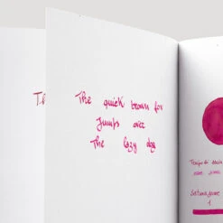 Ferris Wheel Press Honorary Edition 2024 | Little Miss Jubilee Inchiostro 38 Ml -Stilo Stile Negozio ferris wheel press honorary edition 2024 little miss jubilee inchiostro 38 ml 5