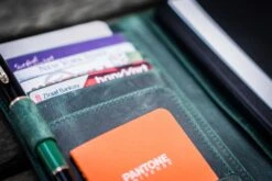 Galen Leather Cover Hobonichi Weeks Crazy Horse Forest Green -Stilo Stile Negozio galen leather cover hobonichi weeks crazy horse forest green 3