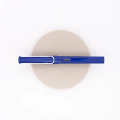 Lamy Safari Penna Stilografica Blu 7 Lamy Safari Penna Stilografica Blu -Stilo Stile Negozio lamy safari penna stilografica blu 2
