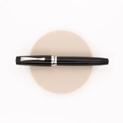 Montegrappa Elmo 02 Penna Stilografica Nera -Stilo Stile Negozio montegrappa elmo 02 penna stilografica nera 2