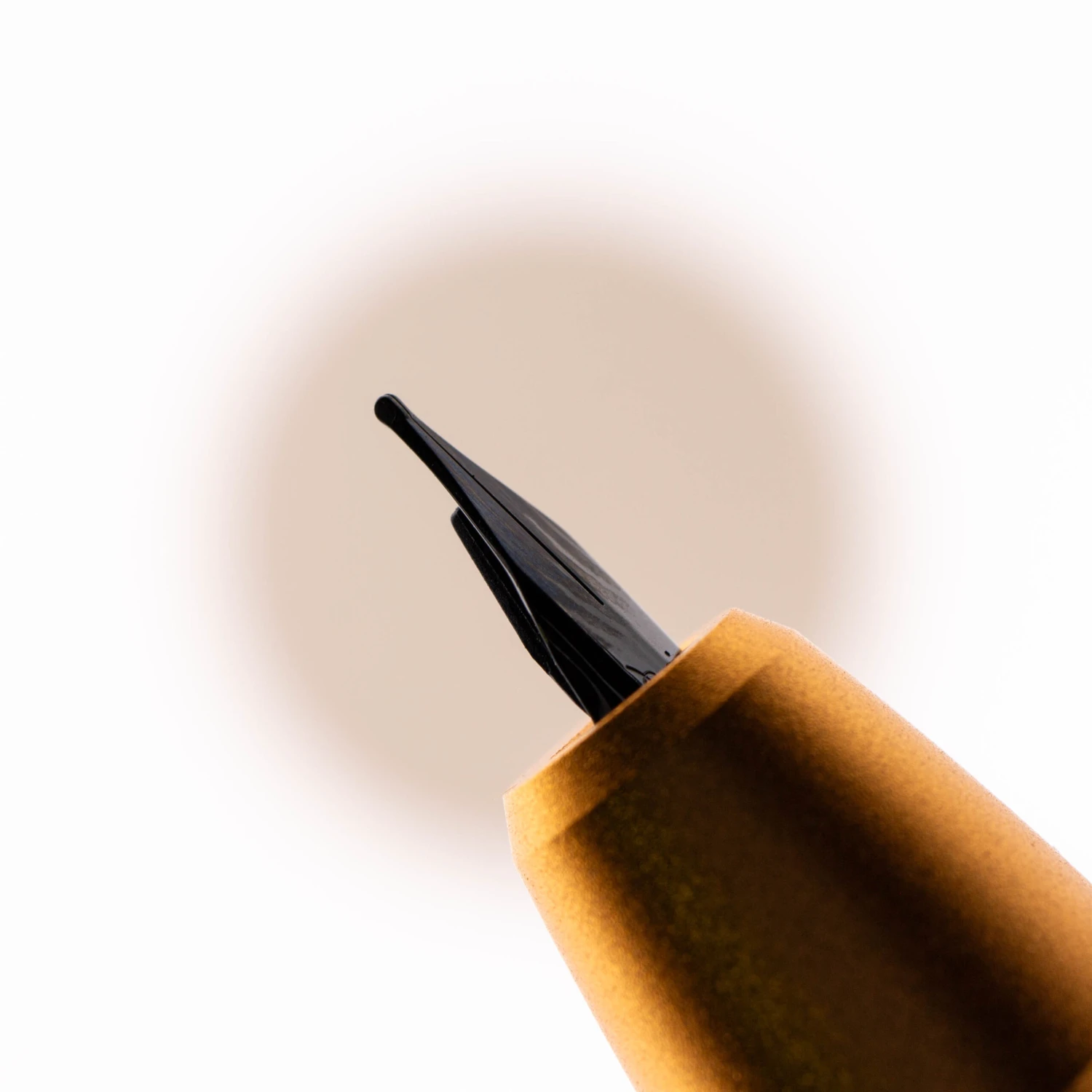 Nahvalur Eclipse Penna Stilografica Electrum 5 Nahvalur Eclipse Penna Stilografica Electrum - immagine 5