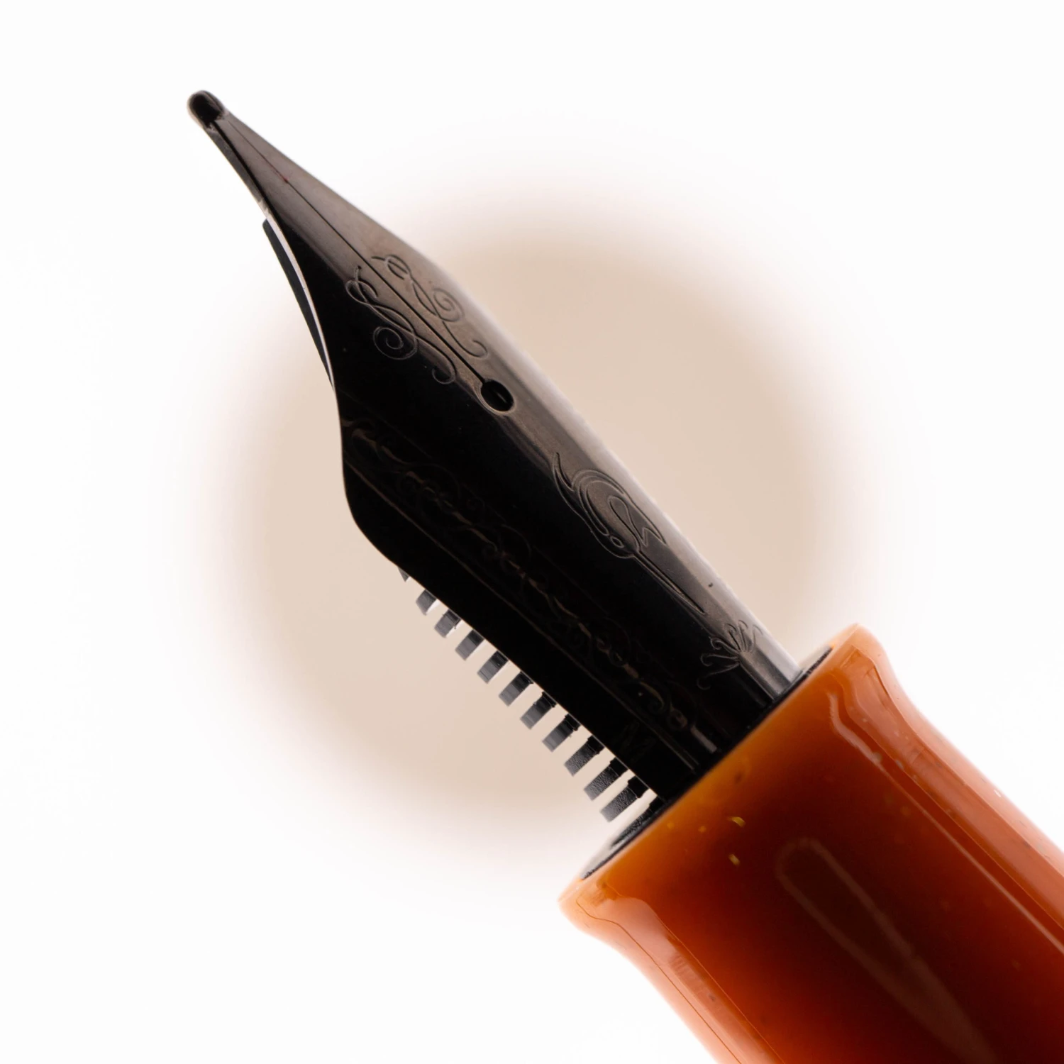 Nahvalur Original Plus Penna Stilografica Halloween 2024 Edizione Speciale 4 Nahvalur Original Plus Penna Stilografica Halloween 2024 Edizione Speciale - immagine 4