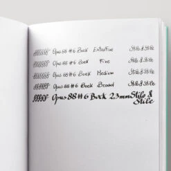 Opus 88 Bela Penna Stilografica Blu 10 Opus 88 Bela Penna Stilografica Blu -Stilo Stile Negozio opus 88 bela penna stilografica blu 4