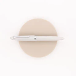 Sailor 1911 Profit Junior Penna Stilografica Grigio Chiaro 8 Sailor 1911 Profit Junior Penna Stilografica Grigio Chiaro -Stilo Stile Negozio sailor 1911 profit junior penna stilografica grigio chiaro 2