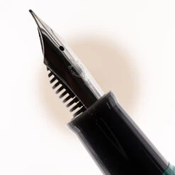 Sailor 1911 Profit Junior Penna Stilografica Lilla 9 Sailor 1911 Profit Junior Penna Stilografica Lilla -Stilo Stile Negozio sailor 1911 profit junior penna stilografica lilla 3