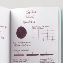 Sailor Shikiori Harahara Inchiostro 20 Ml 11 Sailor Shikiori Harahara Inchiostro 20 Ml -Stilo Stile Negozio sailor shikiori harahara inchiostro 20 ml 4