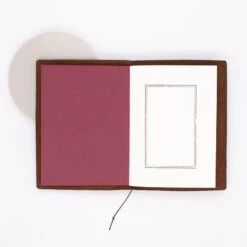 Traveler's Notebook Passport Size Marrone -Stilo Stile Negozio traveler s notebook passport size marrone 3