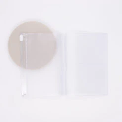 Traveler's Notebook Refill 004 Passport Size Tasca Con Zip -Stilo Stile Negozio traveler s notebook refill 004 passport size tasca con zip 2