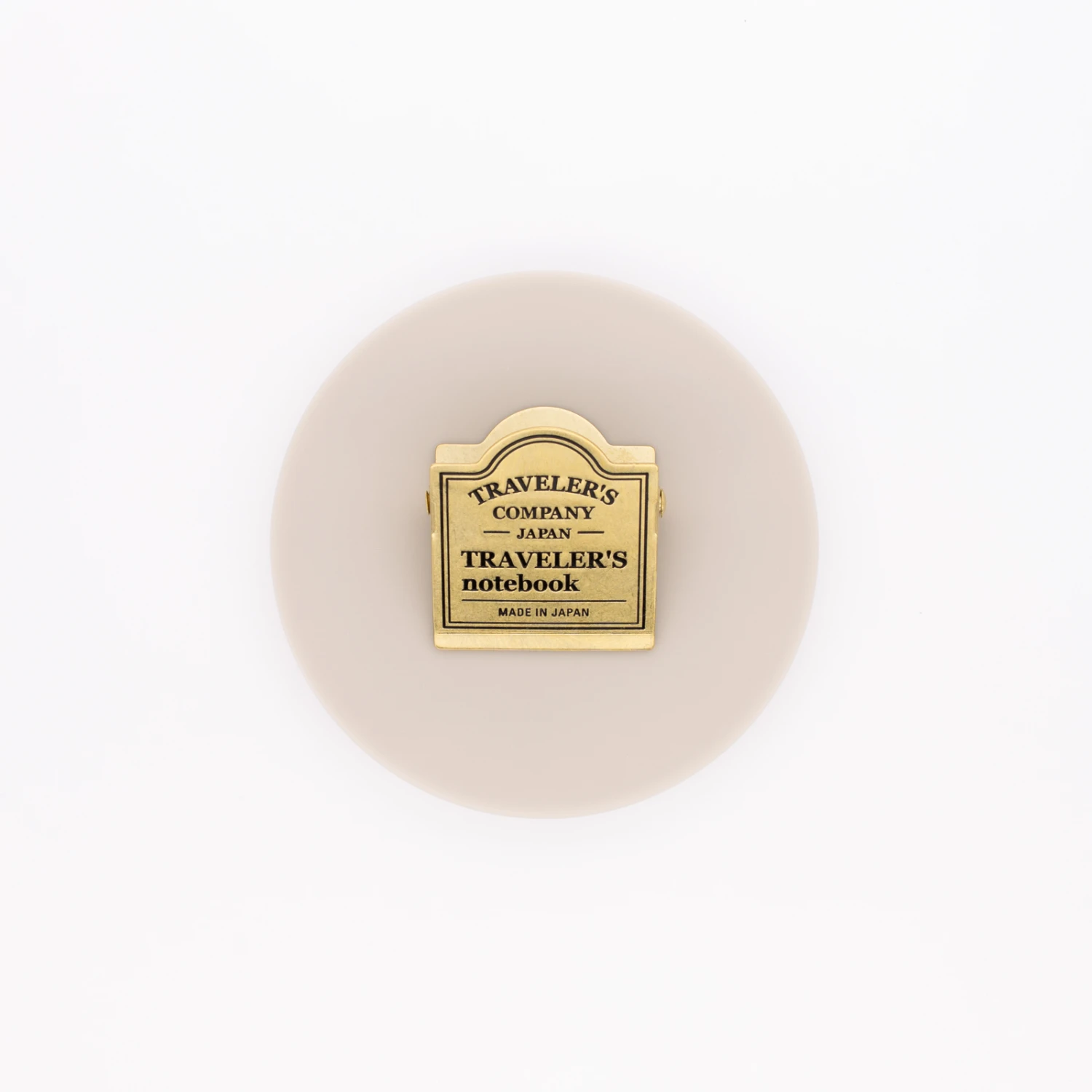 Traveler's Notebook Refill 030 Clip In Ottone TRC Logo 2 Traveler's Notebook Refill 030 Clip In Ottone TRC Logo - immagine 2