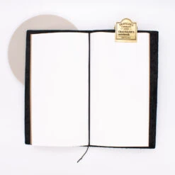 Traveler's Notebook Refill 030 Clip In Ottone TRC Logo 5 Traveler's Notebook Refill 030 Clip In Ottone TRC Logo -Stilo Stile Negozio traveler s notebook refill 030 clip in ottone trc logo 2