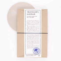 Traveler's Notebook Regular Size Blu -Stilo Stile Negozio traveler s notebook regular size blu 4