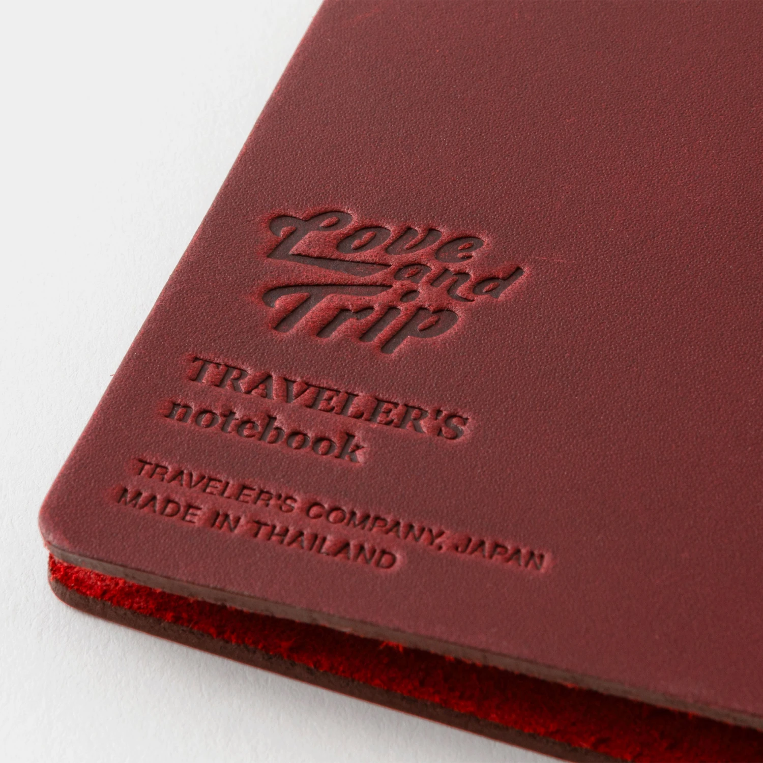 Traveler's Notebook Regular Size Love And Trip Red Edizione Limitata 5 Traveler's Notebook Regular Size Love And Trip Red Edizione Limitata - immagine 5
