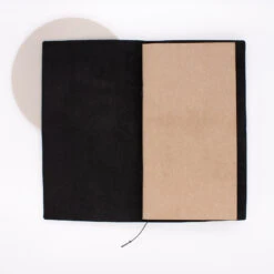 Traveler's Notebook Regular Size Nero -Stilo Stile Negozio traveler s notebook regular size nero 2