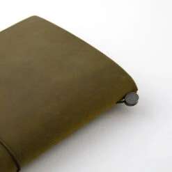 Traveler's Notebook Regular Size Olive -Stilo Stile Negozio traveler s notebook regular size olive 3