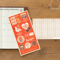 Traveler's Notebook Sottopagina Regular Size 2025 In Edizione Limitata -Stilo Stile Negozio traveler s notebook sottopagina regular size 2025 in edizione limitata 2