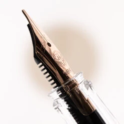 Twsbi Eco Penna Stilografica Smoke & Oro Rosa 9 Twsbi Eco Penna Stilografica Smoke & Oro Rosa -Stilo Stile Negozio twsbi eco penna stilografica smoke oro rosa 3